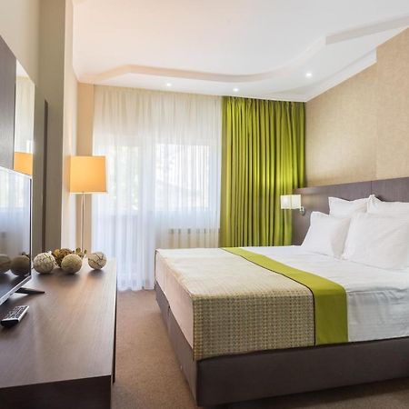 Hotel Alex กาลาจิ ภายนอก รูปภาพ