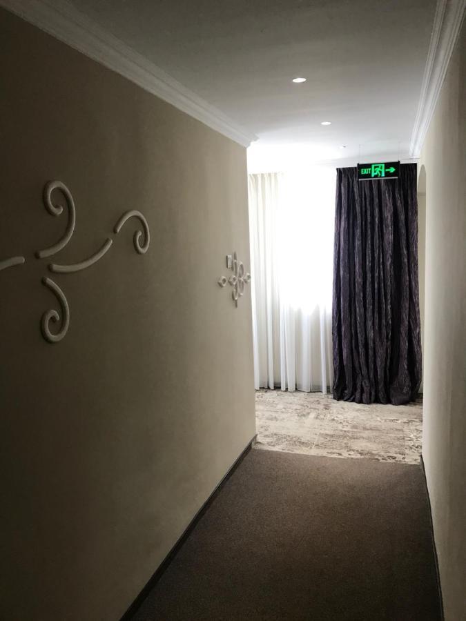 Hotel Alex กาลาจิ ภายนอก รูปภาพ