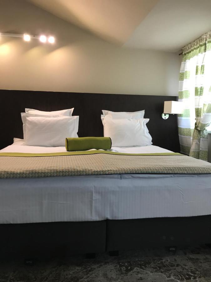 Hotel Alex กาลาจิ ภายนอก รูปภาพ