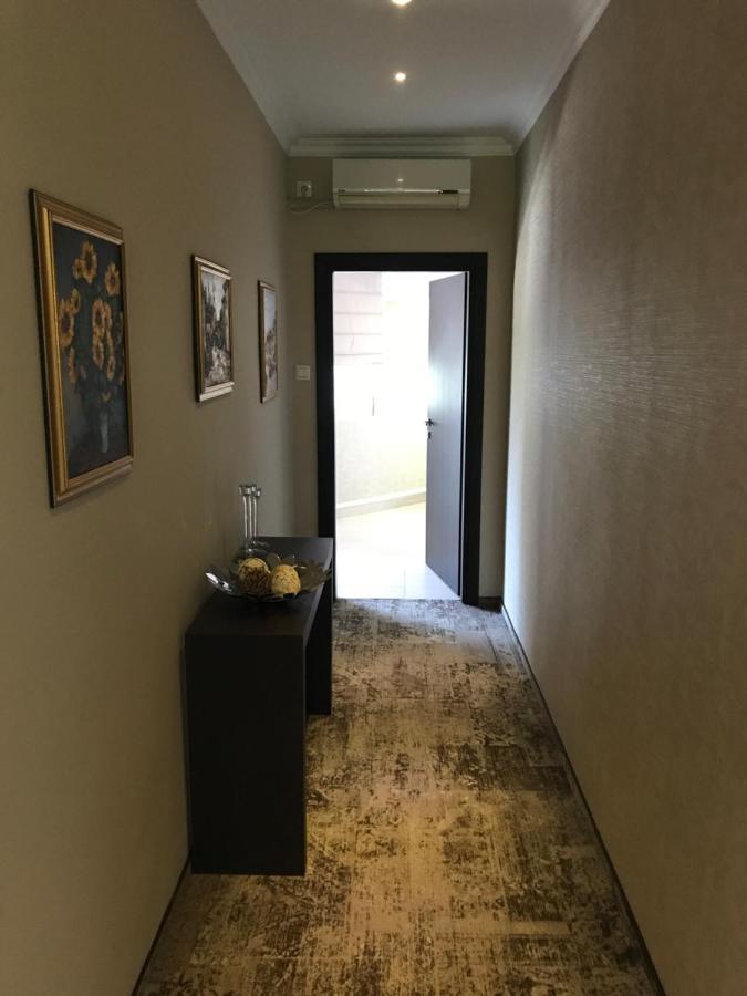 Hotel Alex กาลาจิ ภายนอก รูปภาพ